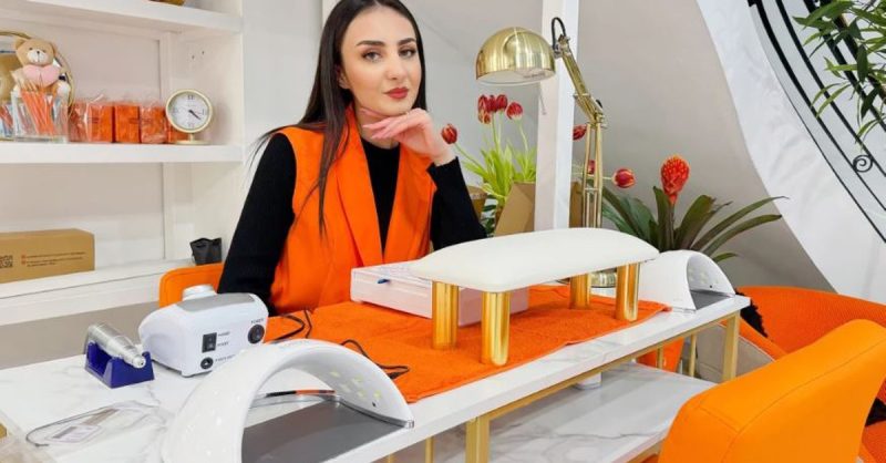 1 Ou 2 Poses De Vernis Semi-Permanent Couleur Au Choix Sur Les Mains Dijon – Beaune OohN.com Special Offers, Deals & Discounts in France 2