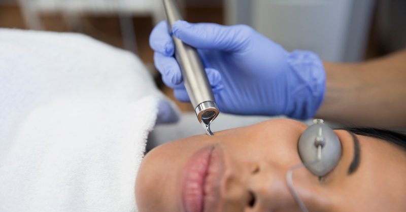 1 Ou 3 Soins Visage Peeling Carbon Peel Avec Aesthetic Home Paris Paris OohN.com Special Offers, Deals & Discounts in France