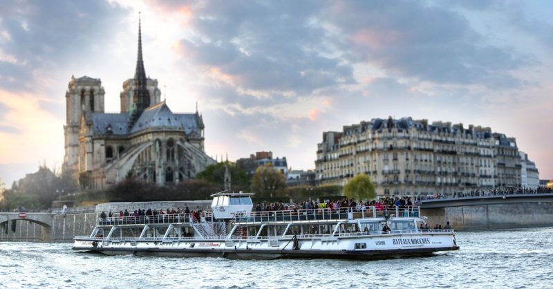 À La Découverte De La Ville Lumière Sur Un Bateau-Mouches La Défense – Nanterre OohN.com Special Offers, Deals & Discounts in France 2