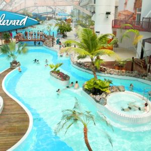 Aquaboulevard Paris : Billet Enfant, Adulte Ou Carte Baleine La Défense – Nanterre OohN.com Special Offers, Deals & Discounts in France