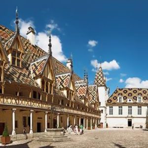 Balade En 2cv Avec Bourgogne Chic Dijon – Beaune OohN.com Special Offers, Deals & Discounts in France