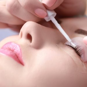 Beauté Des Cils Ou Sourcils Avec Beauty Jess Paris OohN.com Special Offers, Deals & Discounts in France
