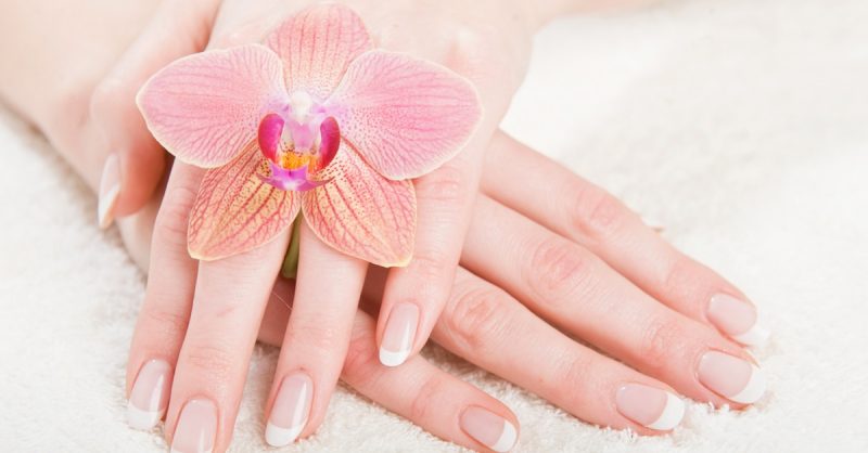 Beauté Des Mains Et/Ou Des Pieds Au Choix Avec Iel Coiffure Paris OohN.com Special Offers, Deals & Discounts in France