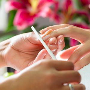 Des Ongles Sublimés Pour Une Beauté Éclatante Grenoble OohN.com Special Offers, Deals & Discounts in France