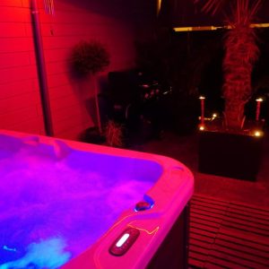 Chèque-Cadeau De 100€ Ou 200€ Chez Gitesn Spa Lille OohN.com Special Offers, Deals & Discounts in France