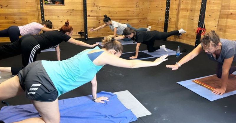 Cours De Pilates, Néo Yoga, Abdos, Functional, Cross Training Ou Hiit Marseille OohN.com Special Offers, Deals & Discounts in France 3