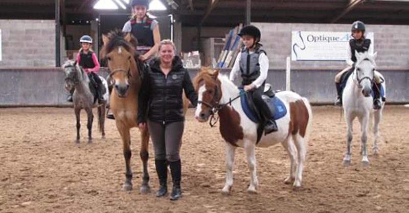 Cours Équestres Pour Enfant Au Centre Équestre Régional René Dujardin Lille OohN.com Special Offers, Deals & Discounts in France 3