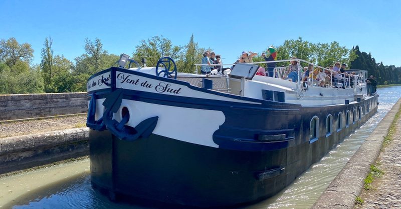 Croisière Sur Les 9 Écluses Ou Grand Siècle Avec Les Bateaux Du Midi Montpellier OohN.com Special Offers, Deals & Discounts in France 3