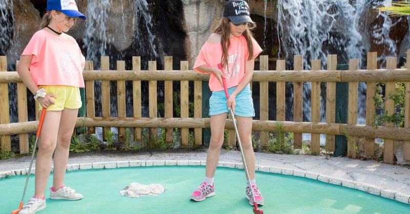 Dans Lunivers De Jules Verne Avec Un Mini-Golf Hors Du Commun Paris OohN.com Special Offers, Deals & Discounts in France 3