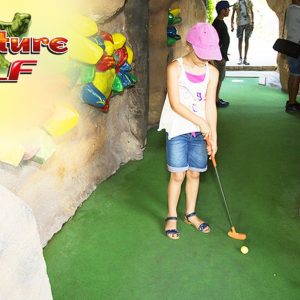 Dans Lunivers De Jules Verne Avec Un Mini-Golf Hors Du Commun Paris OohN.com Special Offers, Deals & Discounts in France