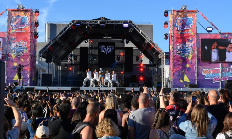 Do You Remember Festival : Replongez Dans La Bande Son De Vos 20 Ans National Deal OohN.com Special Offers, Deals & Discounts in France 3