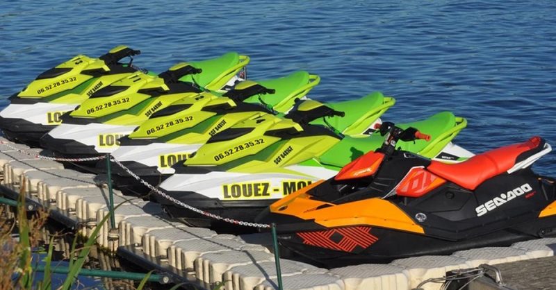 Éclats Deau Et Dadrénaline : Jet-Ski, Bouée Tractée Ou Paddle Metz OohN.com Special Offers, Deals & Discounts in France