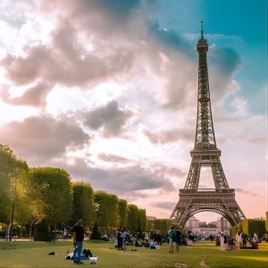 Eiffel Tower Second or Summit Floor Ticket by Elevator with Views at 45 Av. de la Bourdonnais, Paris, France OohN.com Special Offers, Deals & Discounts in France