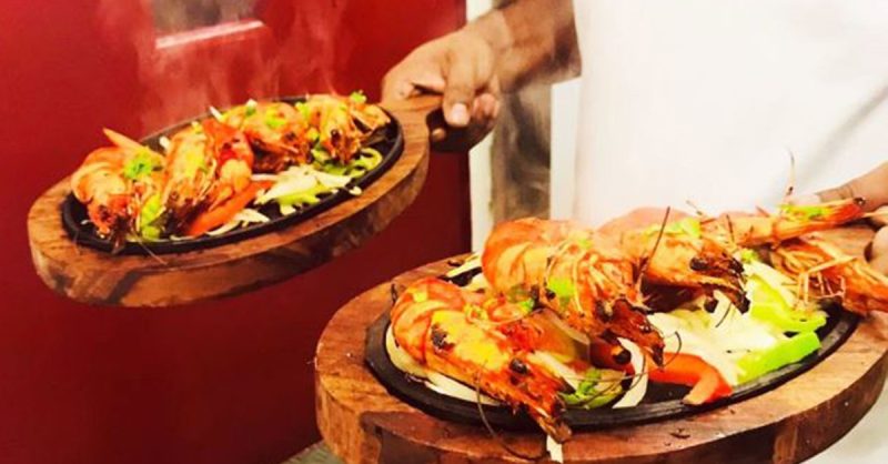 Entrée, Plat Et Dessert À La Carte Pour 2 Ou 4 Personnes Avec Lescale Indienne (Jusquà 36% De Rédu Lyon OohN.com Special Offers, Deals & Discounts in France 2