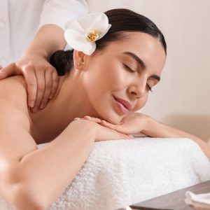 Soin Visage Au Caviar Et Massage À Beauté & Look Villeurbanne Lyon OohN.com Special Offers, Deals & Discounts in France 4