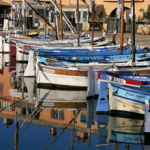 Escapade Provençale Avec Guide-Chauffeur Toulon OohN.com Special Offers, Deals & Discounts in France