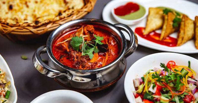 Évasion En Inde : Déjeuner Ou Diner Pour 2 Convives Au Tandoori Palace Saint-Etienne OohN.com Special Offers, Deals & Discounts in France