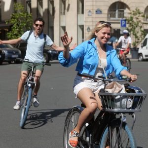Explore Paris à vélo avec Rentabike Paris !  ‍♂️ at Rentabike Paris, Paris, France OohN.com Special Offers, Deals & Discounts in France