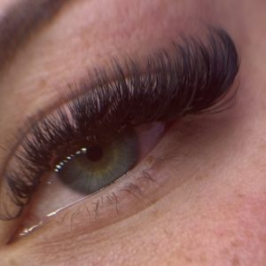 Extension De Cils Pose Classique Cil À Cil Ou Volume Russe Léger Ou Mixte Léger (Jusquà 42% De Rédu Paris OohN.com Special Offers, Deals & Discounts in France