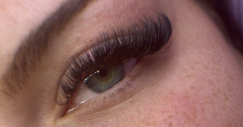 Extension De Cils Pose Classique Cil À Cil Ou Volume Russe Léger Ou Mixte Léger (Jusquà 42% De Rédu Paris OohN.com Special Offers, Deals & Discounts in France