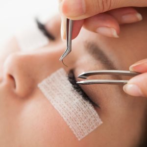 Forfait Beauté Du Regard Au Choix Avec Esthétique Centre Mila-B Aix-en-Provence OohN.com Special Offers, Deals & Discounts in France