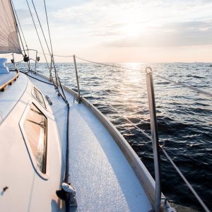 Formation Complète Au Permis Bateau Côtier Ou Hauturier Avec Alizés Antibes – Cannes OohN.com Special Offers, Deals & Discounts in France