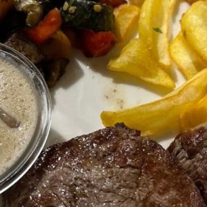 Galette Et Crêpe Ou Plat Et Dessert Pour 2 Au Restaurant Le Welcome Antibes – Cannes OohN.com Special Offers, Deals & Discounts in France