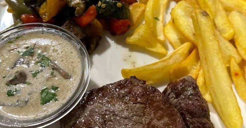 Galette Et Crêpe Ou Plat Et Dessert Pour 2 Au Restaurant Le Welcome Antibes – Cannes OohN.com Special Offers, Deals & Discounts in France