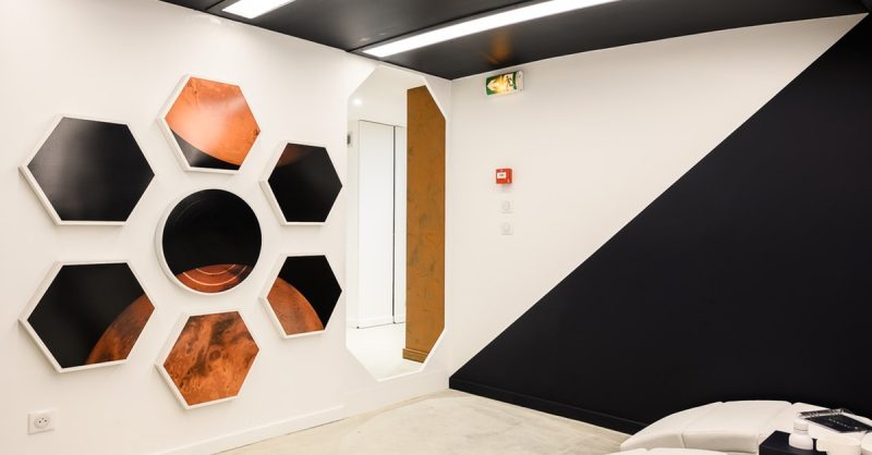 Jusquà 29% De Remise Sur Flottaison – Caisson Disolation Sensorielle Chez Graviti Lyon OohN.com Special Offers, Deals & Discounts in France 3