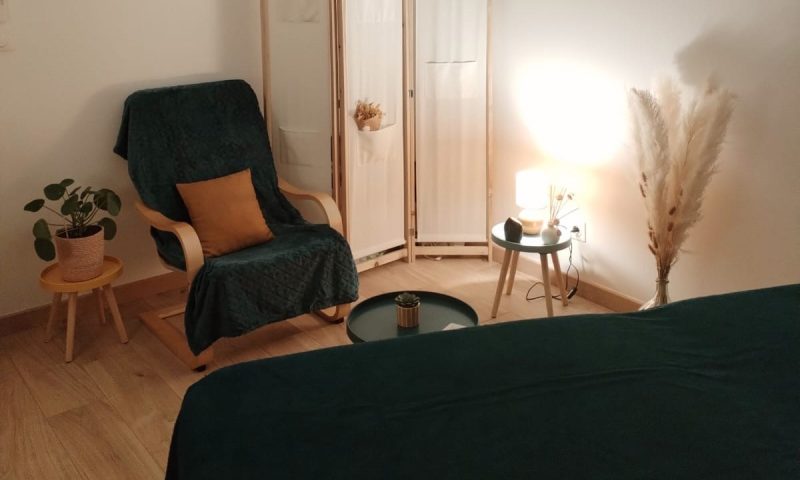 Jusquà 36% De Remise Sur Soin Du Visage Chez Symahe Massages Lyon OohN.com Special Offers, Deals & Discounts in France 3