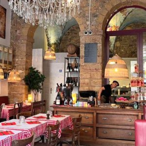 Jusquà 30% De Remise Sur Française Chez Pralyon Lyon OohN.com Special Offers, Deals & Discounts in France