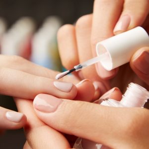 Jusquà 34% De Remise Sur Manucure-Pédicure Chez L Ile De Beaute Aix-en-Provence OohN.com Special Offers, Deals & Discounts in France