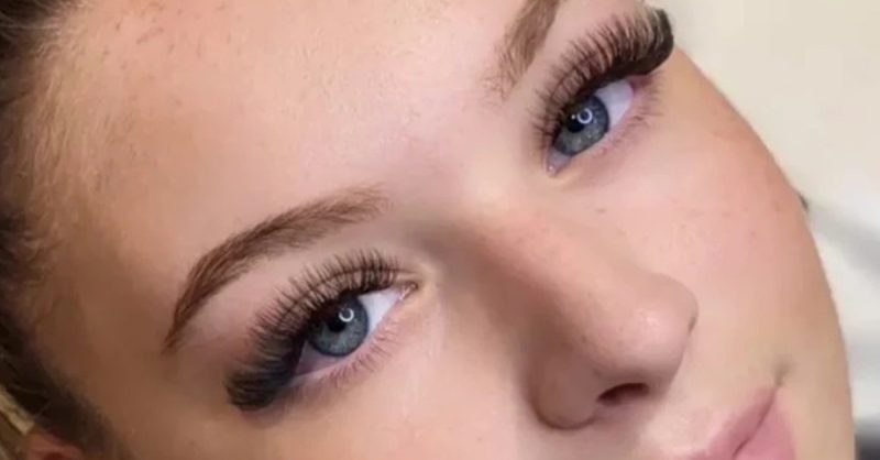 Jusquà 39% De Remise Sur Extensions Des Cils Chez May Esthétique Lyon OohN.com Special Offers, Deals & Discounts in France 3