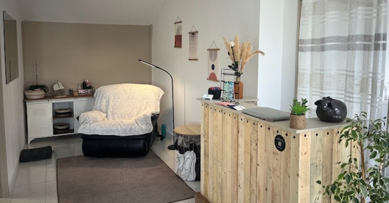 Jusquà 40% De Remise Sur Massage – Réflexologie – Pieds Chez France Catherine Nîmes-Ales OohN.com Special Offers, Deals & Discounts in France 2