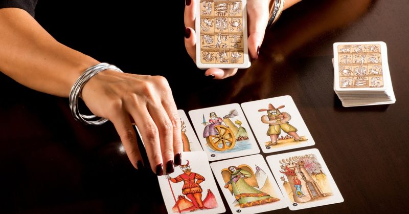 Jusquà 43% De Remise Sur Médium / Astrologie / Divination – Sur Internet Chez Tarologue; Cartomanci National Deal OohN.com Special Offers, Deals & Discounts in France