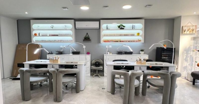 Jusquà 44% De Remise Sur Extensions Des Cils Chez La Belle Yvelines OohN.com Special Offers, Deals & Discounts in France 2