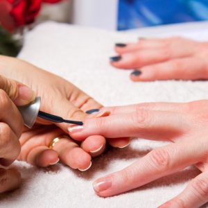 Jusquà 44% De Remise Sur Manucure-Pédicure Chez Diya Beauty 78 Versailles OohN.com Special Offers, Deals & Discounts in France