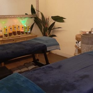 Jusquà 45% De Remise Sur Massage – Couples Chez Epraxie Marseille OohN.com Special Offers, Deals & Discounts in France