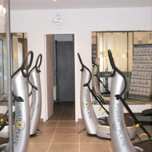 Jusquà 45% De Remise Sur Power Plate / Plateforme Vibrante Chez Egérie Lyon OohN.com Special Offers, Deals & Discounts in France