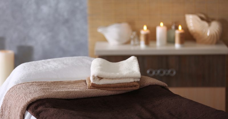 Jusquà 46% De Remise Sur Chez Beauty House By Gigi Paris OohN.com Special Offers, Deals & Discounts in France