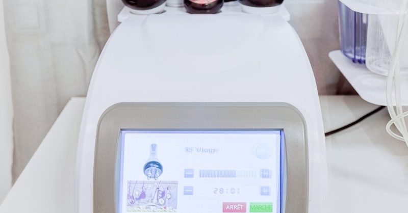 Jusquà 50% De Remise Sur Soin Du Visage – Microdermabrasion Chez Institut Belle Peau Paris OohN.com Special Offers, Deals & Discounts in France 3