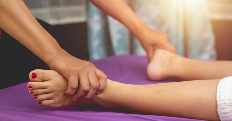 Jusquà 40% De Remise Sur Réflexologie Chez Zen Dans Mes Pieds Poitiers OohN.com Special Offers, Deals & Discounts in France