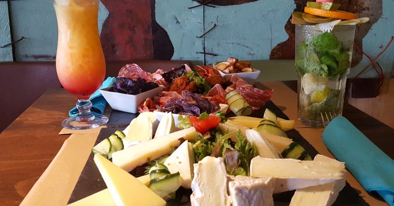 Jusquà 55% De Remise Sur Tapas Chez Tree Bo By Djembe Nice OohN.com Special Offers, Deals & Discounts in France 3