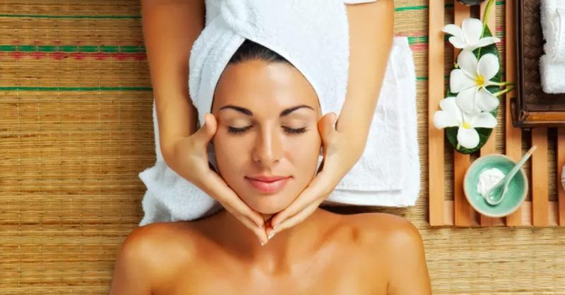 Jusquà 59% De Remise Sur Soin Du Visage Chez Institut De Beaute Jade Toulon OohN.com Special Offers, Deals & Discounts in France