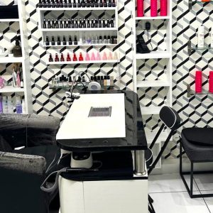 Jusquà 60% De Remise Sur Manucure-Pédicure Chez Brasil Coiffure Paris OohN.com Special Offers, Deals & Discounts in France