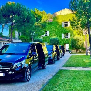 Limousine / Chauffeur Aix-en-Provence OohN.com Special Offers, Deals & Discounts in France