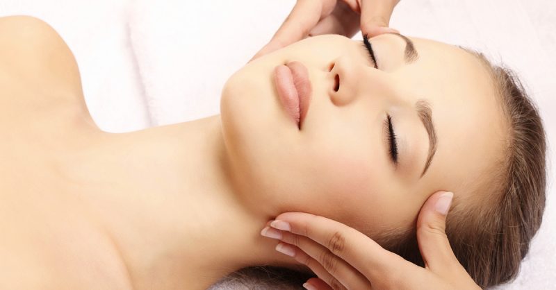 Massage Du Visage Kobido Avec Option À Soin Contour Des Yeux Chez Sbd Marseille OohN.com Special Offers, Deals & Discounts in France