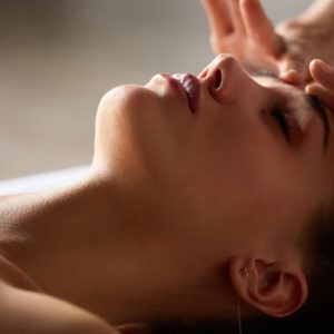 Massage Du Visage Pour Une Peau Éclatante Et Un Esprit Apaisé Montpellier OohN.com Special Offers, Deals & Discounts in France