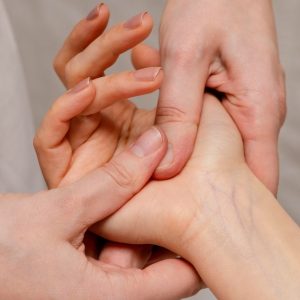 Massage – Huile Aromatique Montpellier OohN.com Special Offers, Deals & Discounts in France