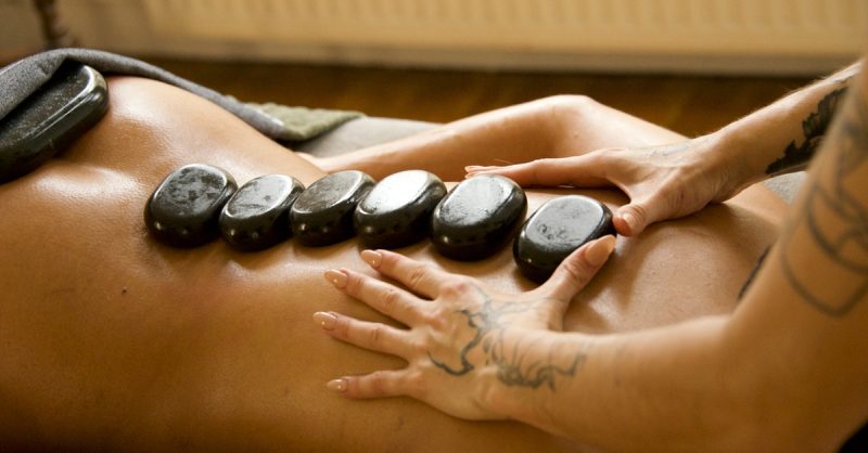 Massage Somatique Ou Massage À Lhuile Ou Massage Aux Pierres Chaudes Paris OohN.com Special Offers, Deals & Discounts in France